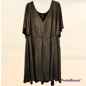 Shimmery Torrid Size 6 party dress